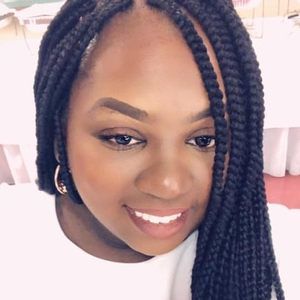 Meet your Posher, Janae